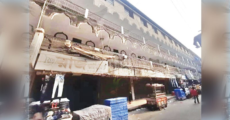 ঢাকা জেলা পরিষদ মার্কেটের আয় বঞ্চিত সরকার