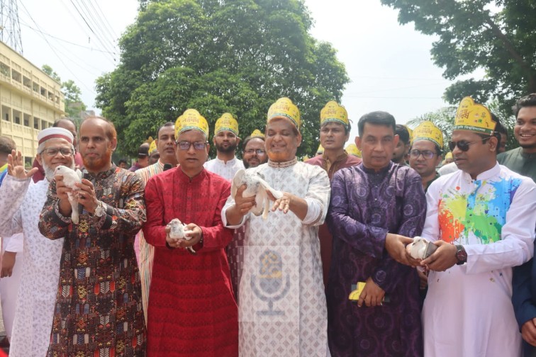বর্ণাঢ্য আয়োজনে শেরেবাংলা কৃষি বিশ্ববিদ্যালয়ে পহেলা বৈশাখ ১৪৩৩ উদযাপিত