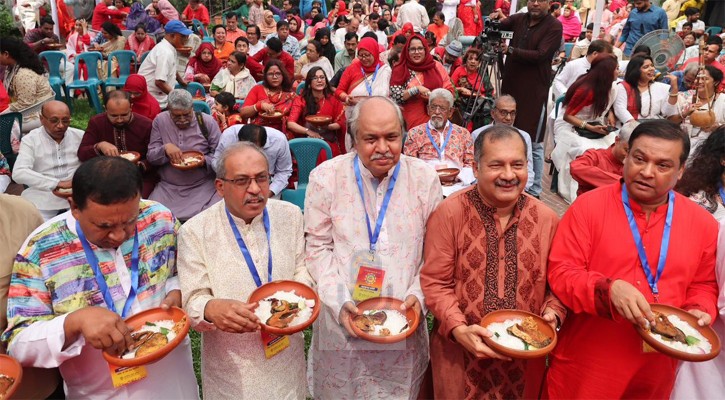 জাতীয় প্রেস ক্লাবে বর্ণাঢ্য আয়োজনে বর্ষবরণ