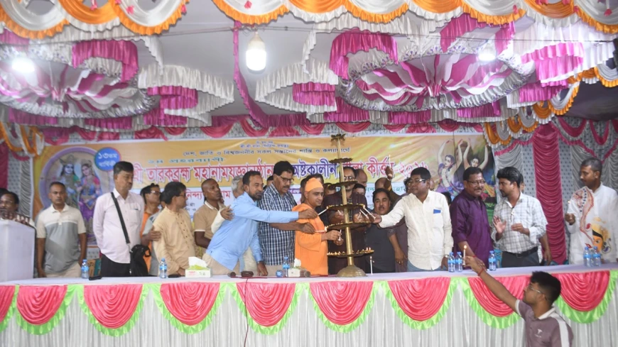 যশোর নীলগঞ্জ মহাশ্মশানে মহানামযজ্ঞ মঙ্গলপ্রদীপ প্রজ্জ্বলনের উদ্বোধন